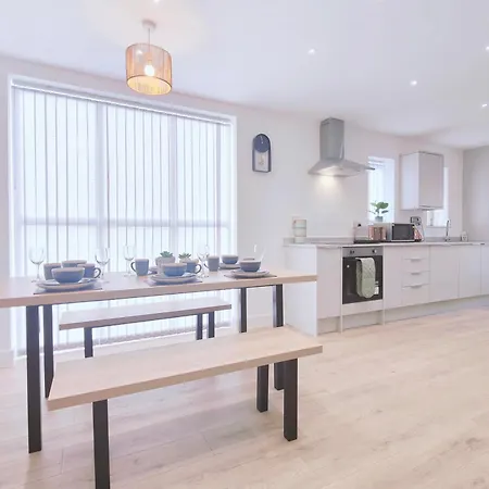 Shaw Heath Cottage - Charming Holiday Home In The Heart Of Stockport Exterior photo