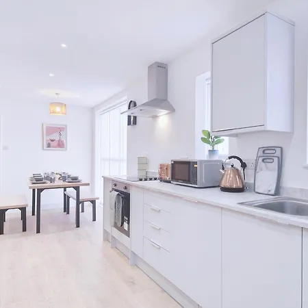 Shaw Heath Cottage - Charming Holiday Home In The Heart Of Stockport Exterior photo
