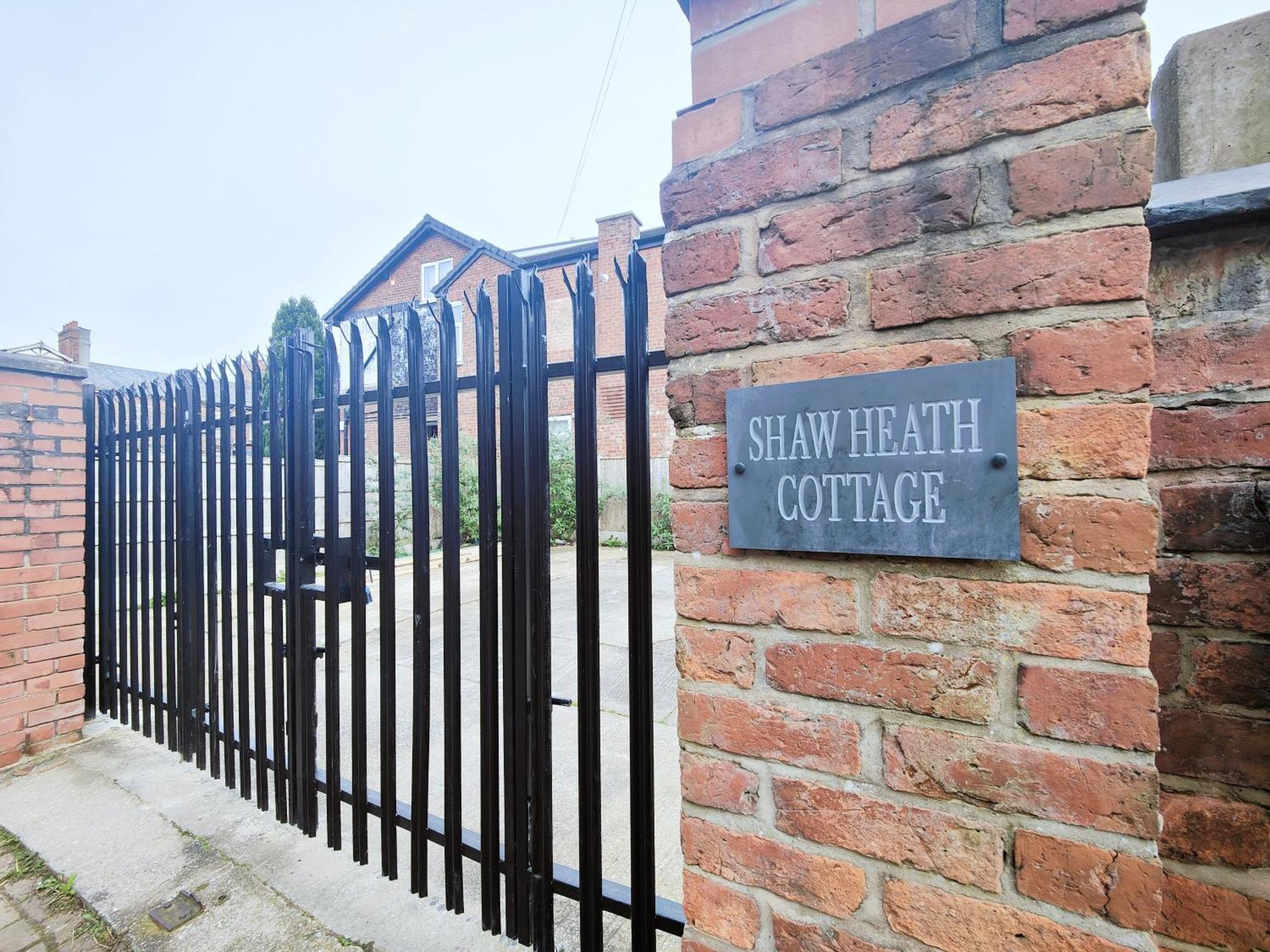 Shaw Heath - Charming In The Heart Of *